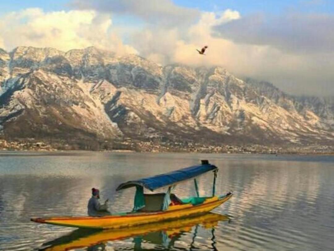 New Lakes Crown Group Of Houseboats Srīnagar Dış mekan fotoğraf